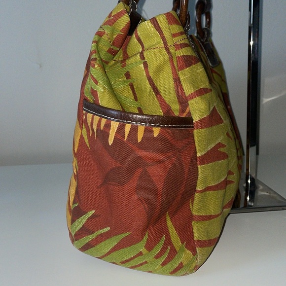 Shoulder bag by Relic. Tropical, palm pattern cloth purse - Picture 3 of 7